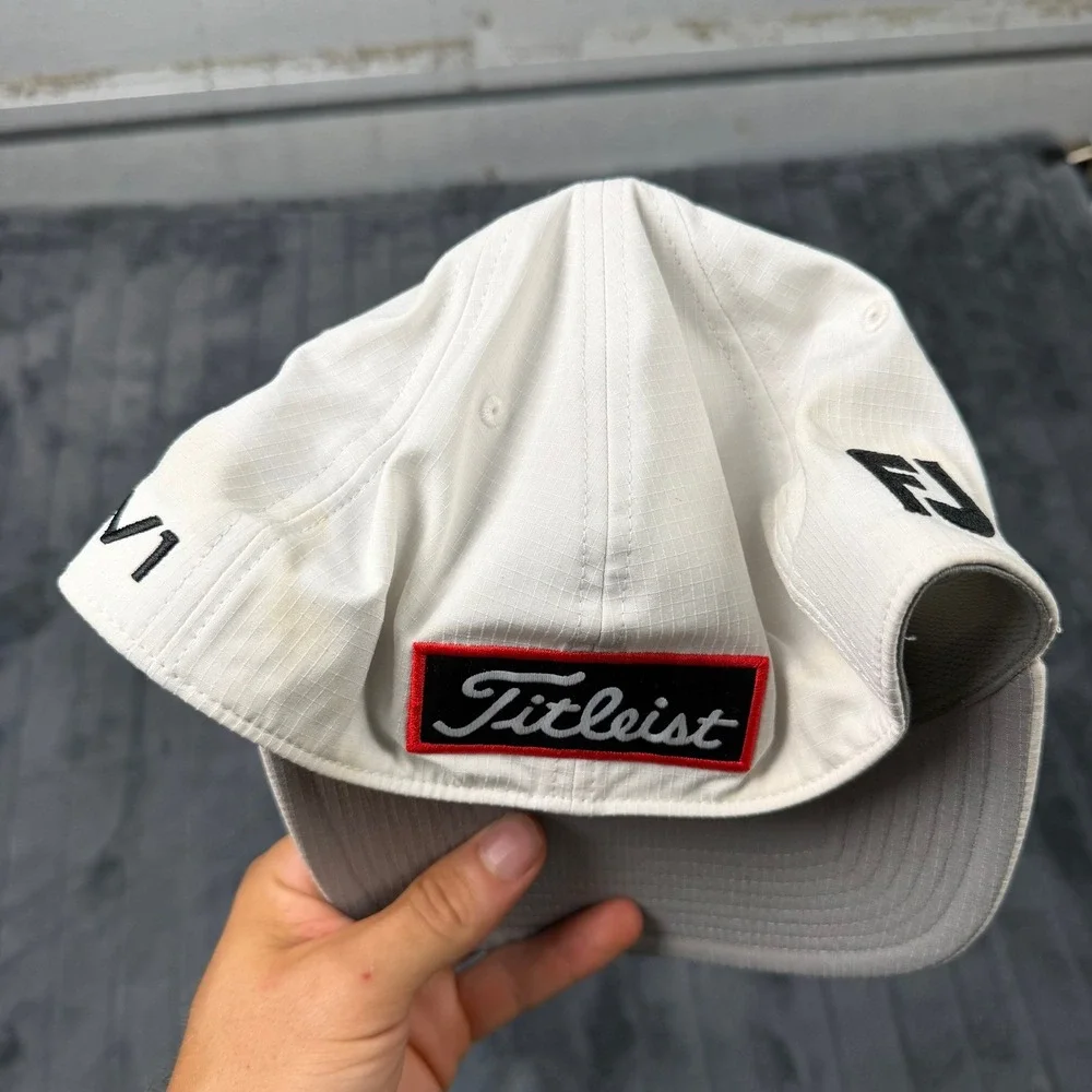 Titleist Golf Hat White Pro V1 FootJoy Ripstop Fitted Cap Mens ML